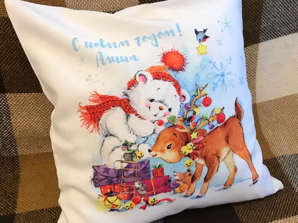 Сувенирная продукция Подушка с новогодним принтом